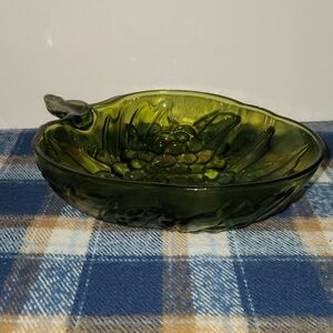 Large Indiana Green Glass Grape Cluster Fruit Bowl
